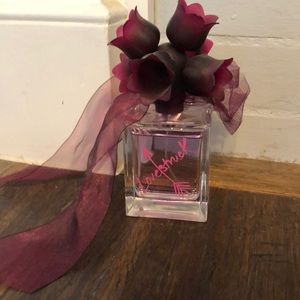 🍁🍁Vera Wang perfume💗